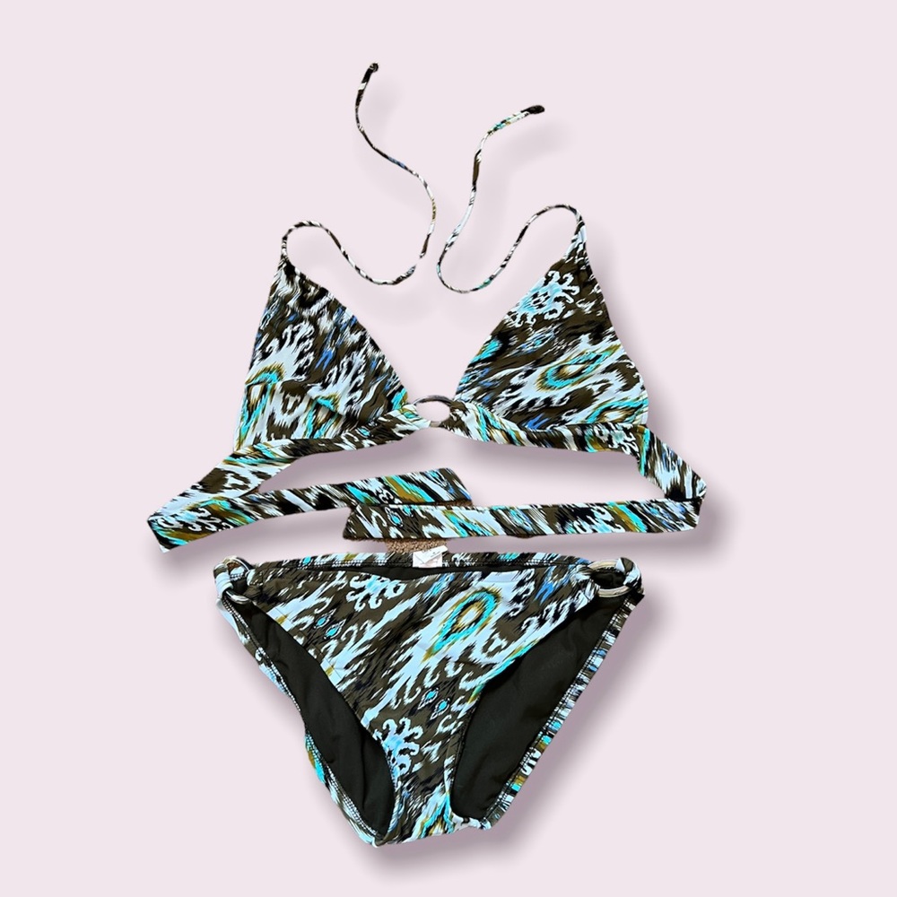 Mossimo Bikini Jungle Print Size Small Top & Medium Bottom